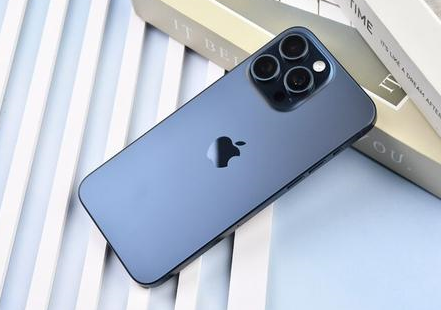 大埔苹果维修点分享iPhone 15 Pro Max屏幕更换全新实操风险 